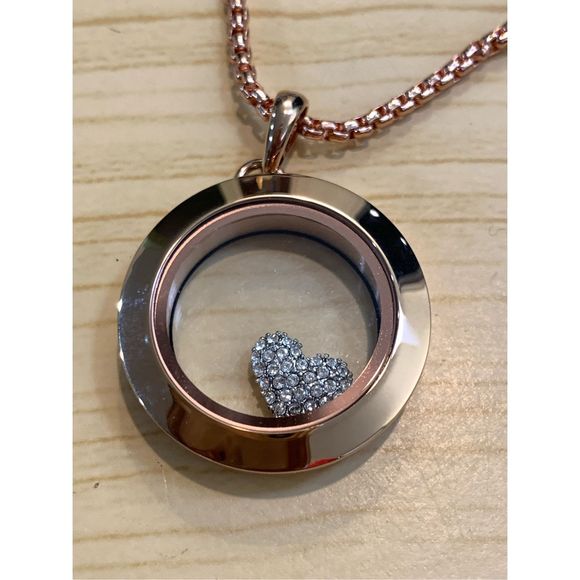 Rose Gold Locket Chain and Crystal Heart #keepsake #rose gold #heart - Picture 2 of 7